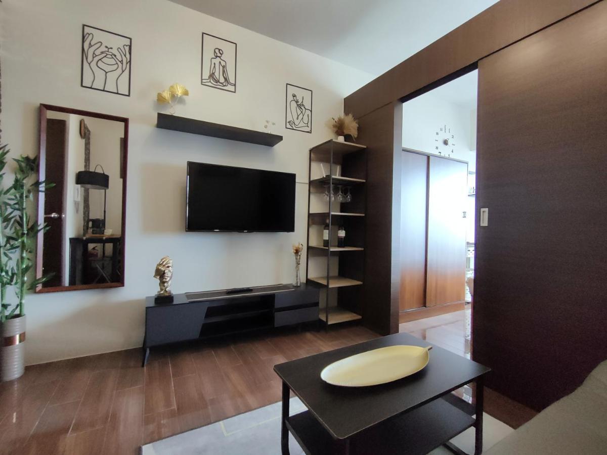 Amazing View Makati Elegant Flat 400Mb Internet Apartment Manila Exterior photo