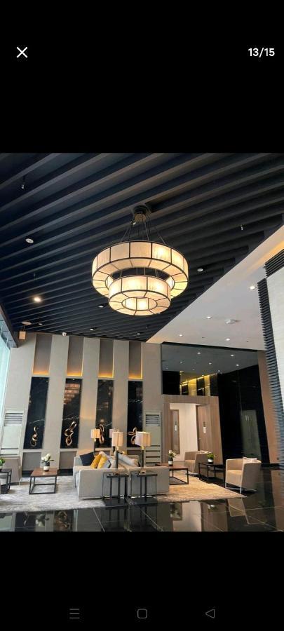 Amazing View Makati Elegant Flat 400Mb Internet Apartment Manila Exterior photo